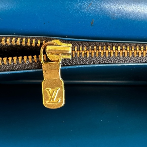 LV Black and Blue Epi Osh - Picture 12 of 15